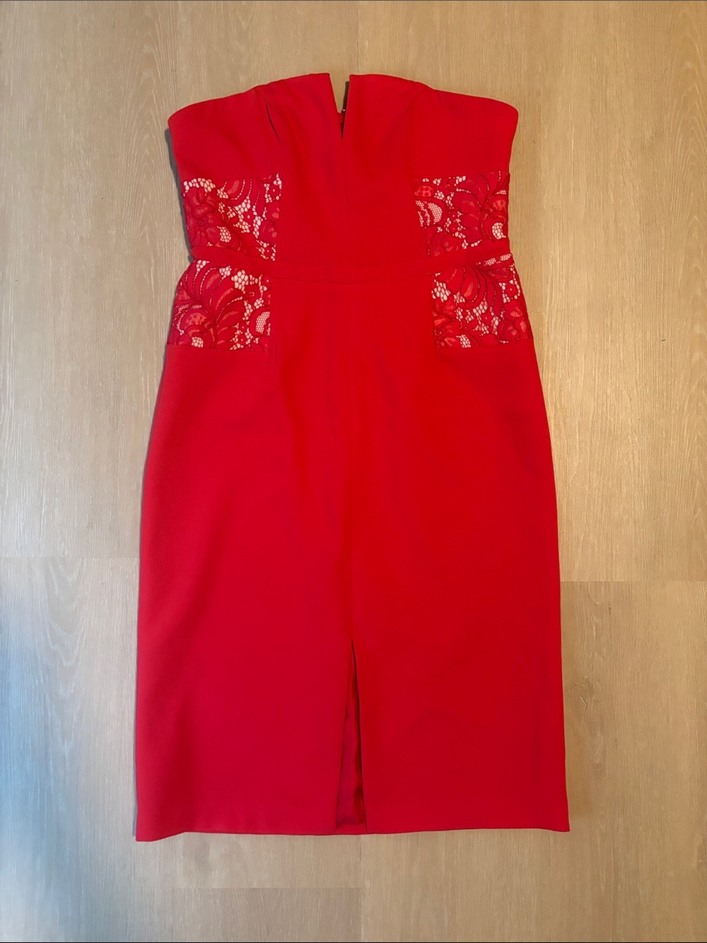 NWT BB Dakota RSVP Strapless Red Lace-Paneled Sheath Dress size 8